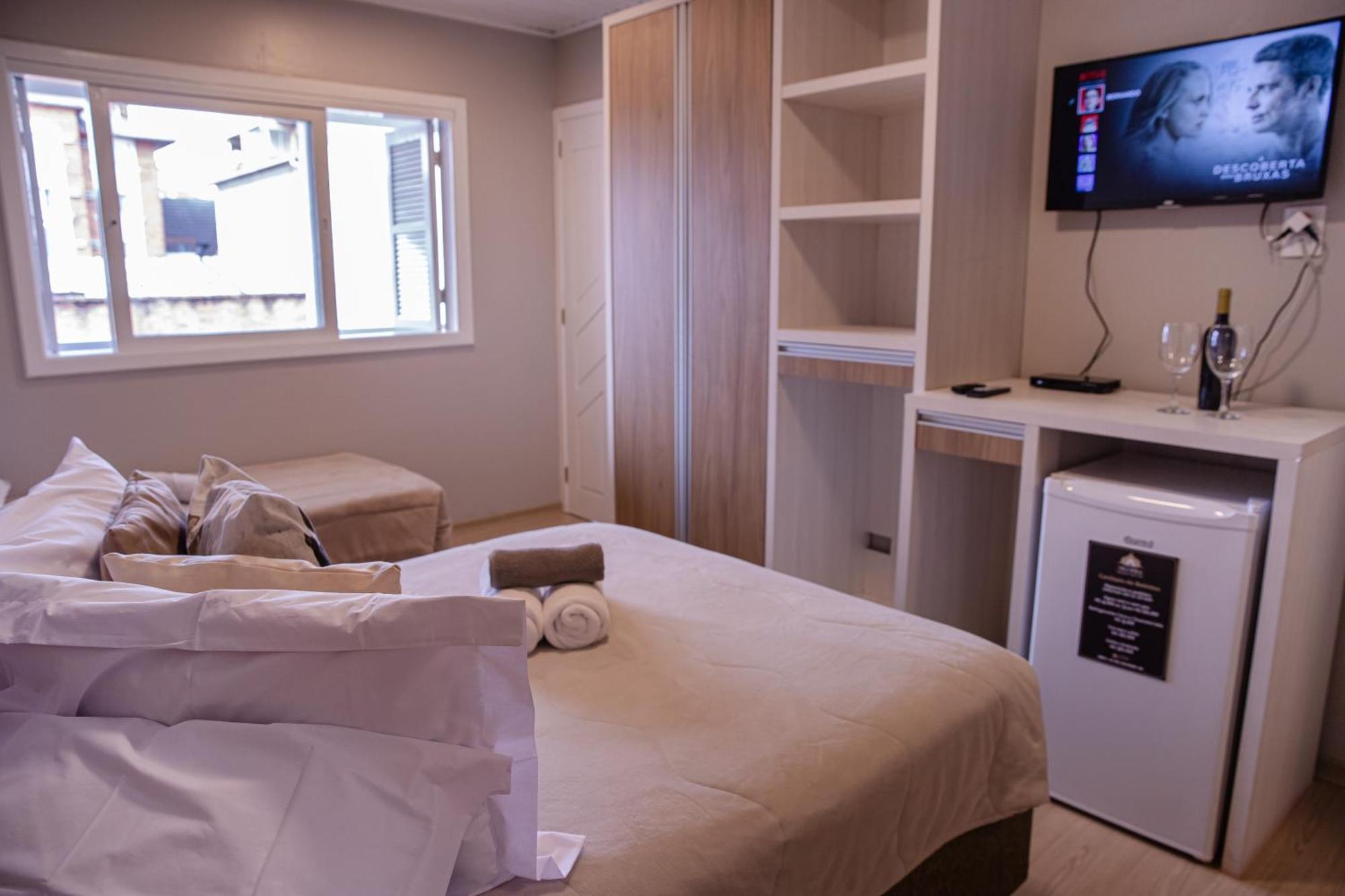 Quarto Triplo Standard